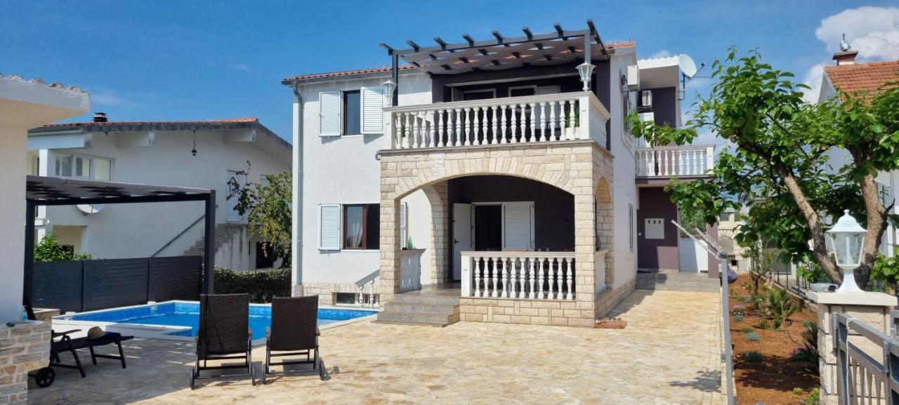Villa Kuca Za Odmor Angelina Primošten Exterior foto